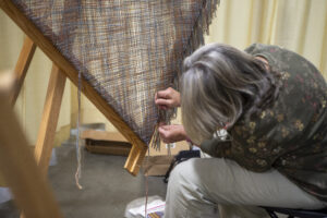 Weaving on Triangle loom